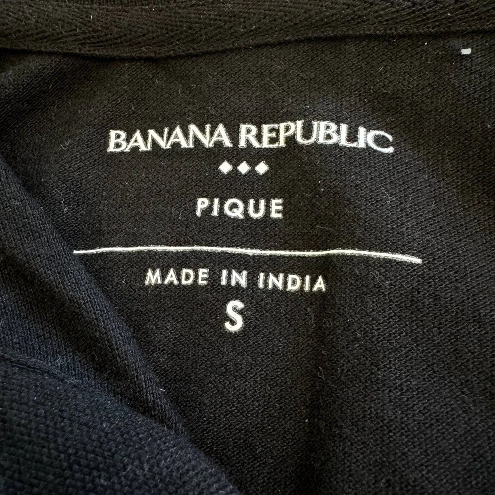Banana Republic Men's Black Short Sleeve Pullover Shirt Size S Travel Pat M 34